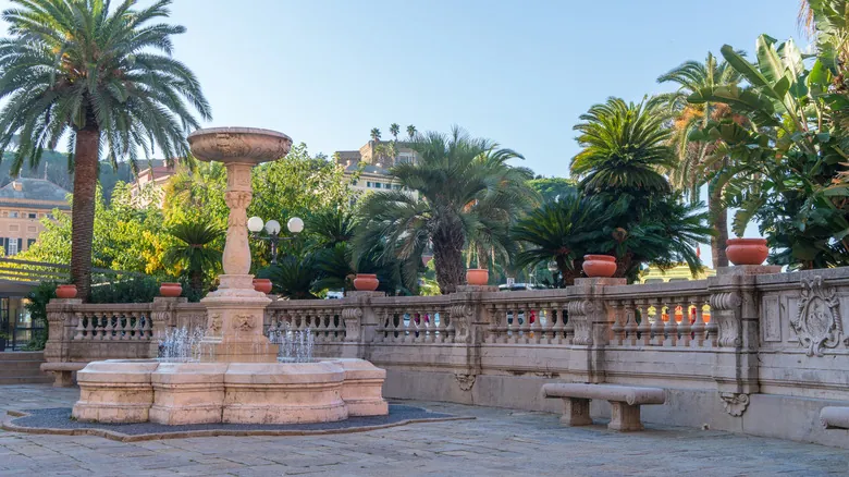Descubre Sestri Levante: La Gema Oculta de la Riviera Italiana para un Viaje Auténtico