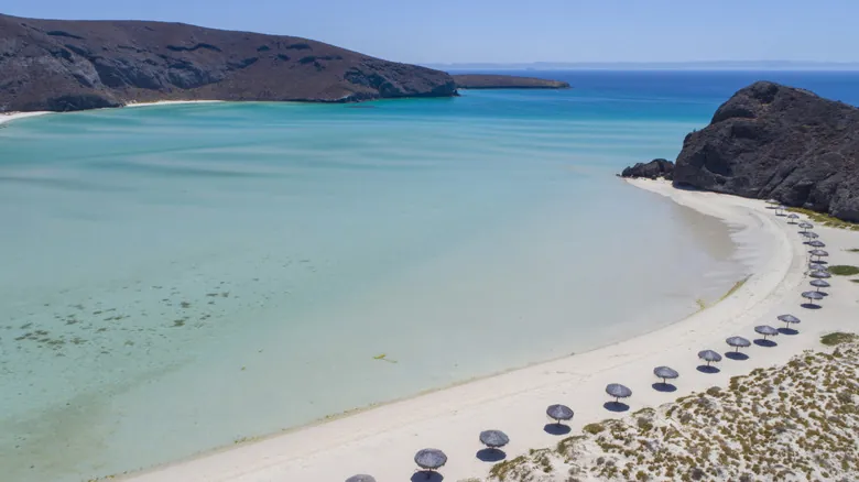 Las Mejores Playas de México: Guía Definitiva para Viajeros Aventureros y Tranquilos
