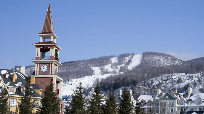 Mont-Tremblant: Descubre el Encanto Alpino y la Aventura en Quebec