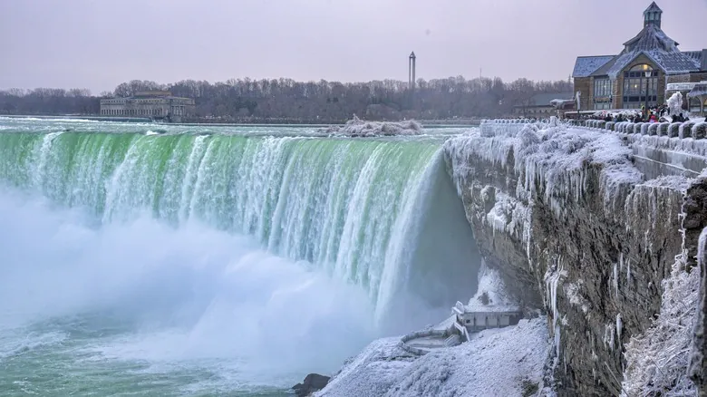 Niágara en Invierno: La Guía Definitiva para una Aventura Mágica y Memorable