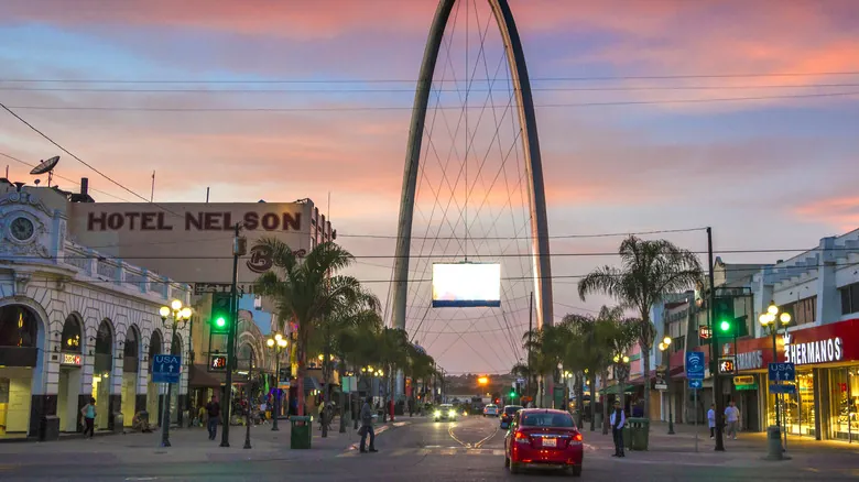 Viaje a Tijuana desde San Diego: Guía Definitiva para Explorar la Frontera y su Cultura