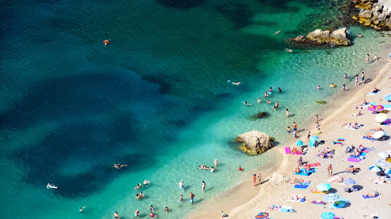Villefranche-sur-Mer: La Joya Escondida Más Colorida de la Riviera Francesa